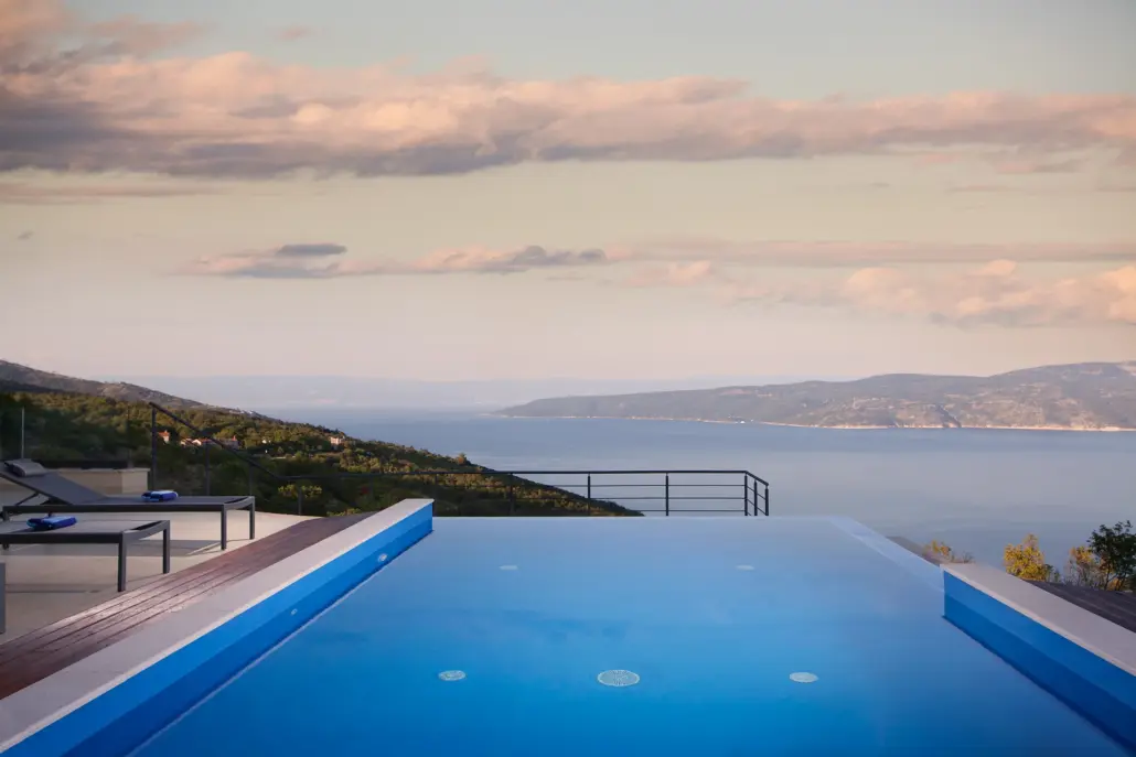 experience of life kroatien seminar pool